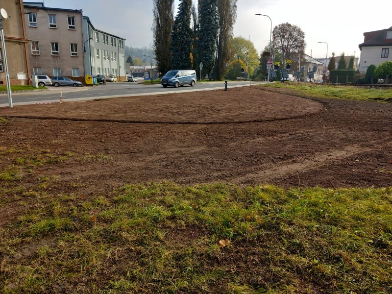 „Revitalizace zeleně v ul. Nádražní – Hostinné, etapa II. a parčík Anděl“