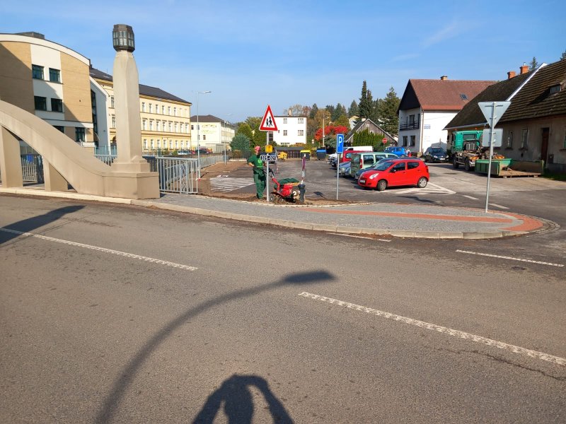 „Revitalizace zeleně v ul. Nádražní – Hostinné, etapa II. a parčík Anděl“